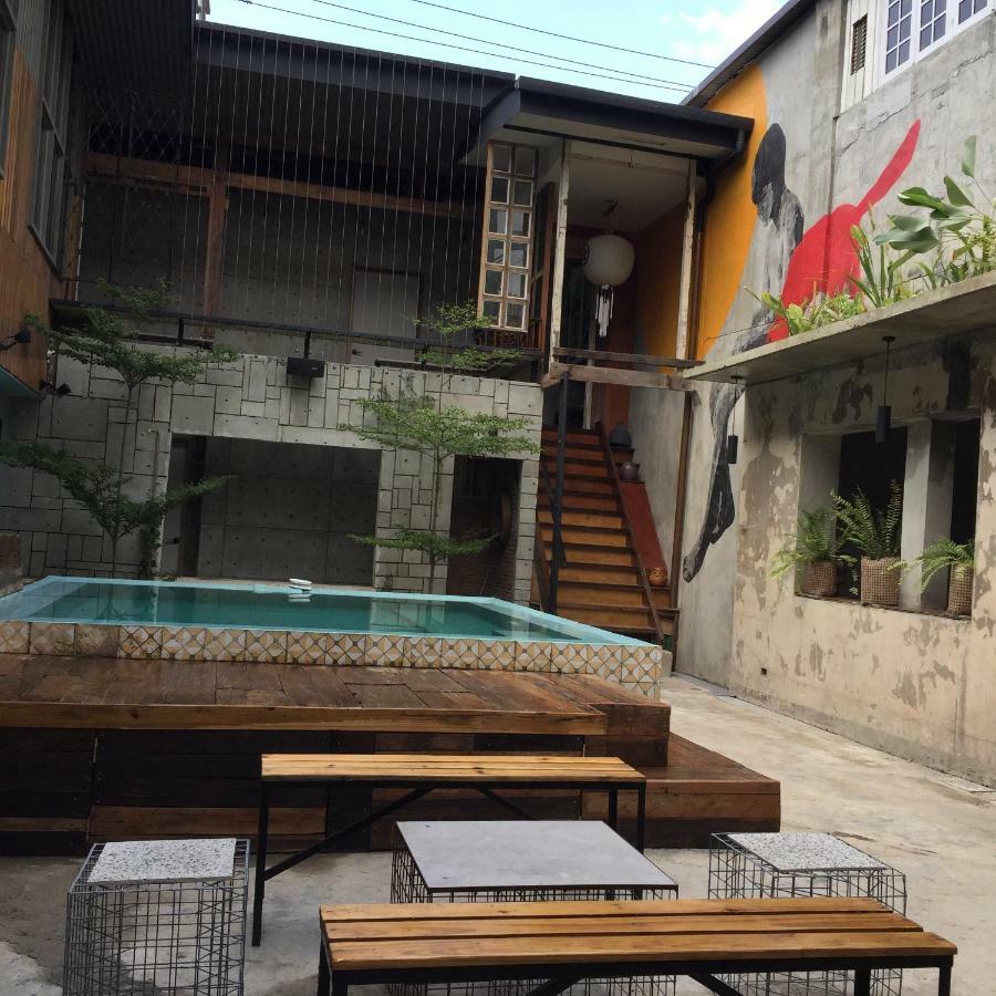 The Flying Fish Hostel Cebu Bagian luar foto