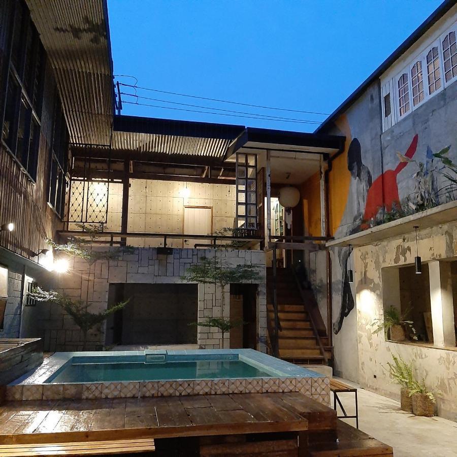 The Flying Fish Hostel Cebu Bagian luar foto